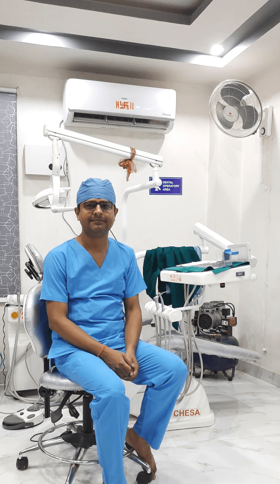 Dr. Chandan Kumar Singh – Dental Surgeon at Smile Style Dental Clinic, Mithapur Patna